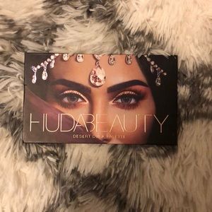 Desert dusk eyeshadow palette